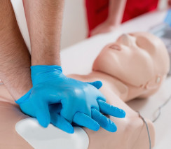 UETDRMP010 - Provide first aid in an ESI environment